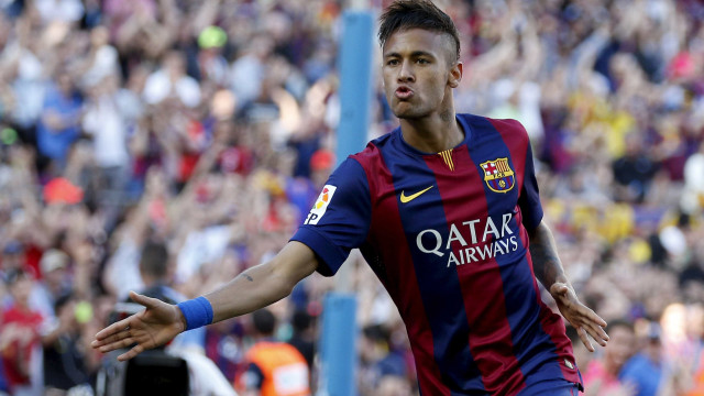 Neymar está a um passo de obter passaporte espanhol, diz jornal