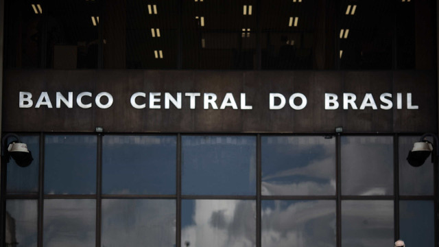 Banco Central atua no câmbio "sempre que julga necessário"