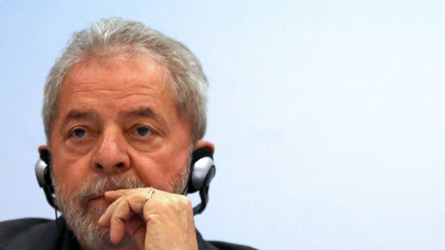 Lula diz que entrará com ação por danos morais contra revista