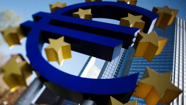 Superávit comercial da zona do euro sobe a 20,5 bilhões de euros