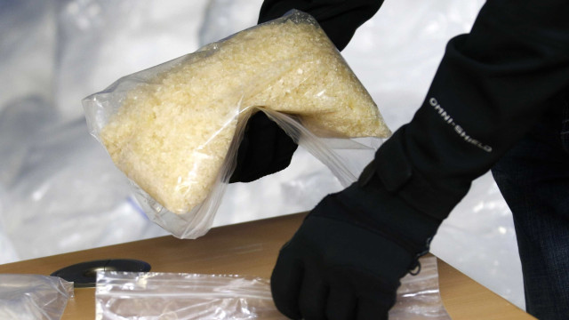 Polícia espanhola apreendeu 122 quilos de precursor da anfetamina
