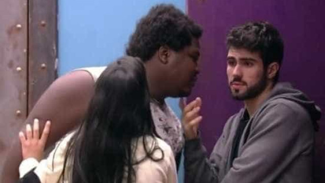 Ronan detona Laham: "Você é um atorzinho brasileiro"