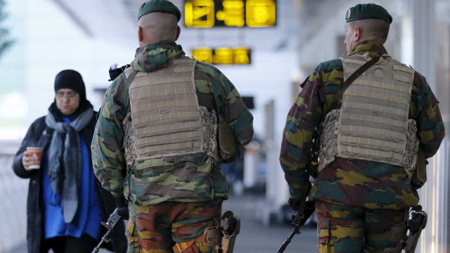 Ministra belga se demite por questões de segurança de aeroporto