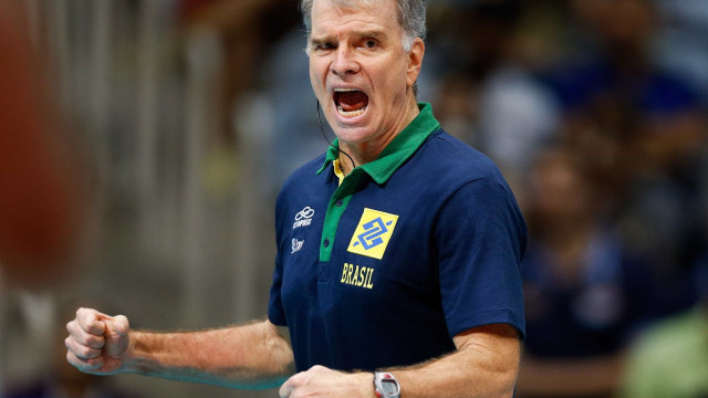 Brasil vence os EUA e segue invicto na 
Liga Mundial de Vôlei