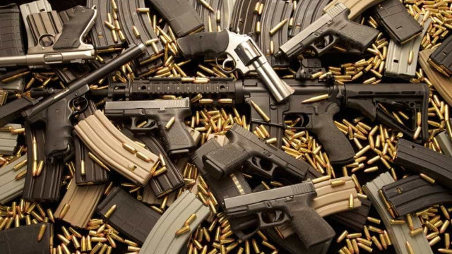 PM do Rio confirma furto de 38 
armas do comando geral da corporação
