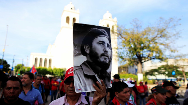'Viagem entrou para história', dizem
turistas em Cuba
