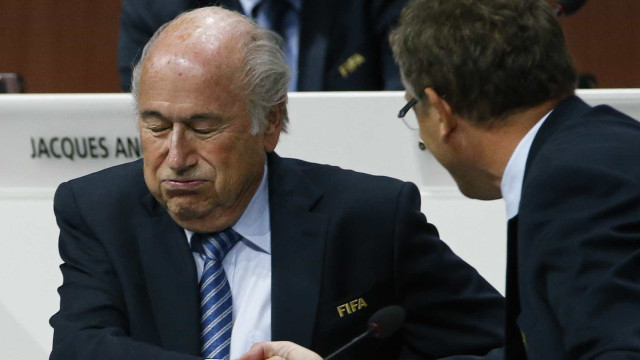 Blatter tem recurso negado e segue afastado por seis anos