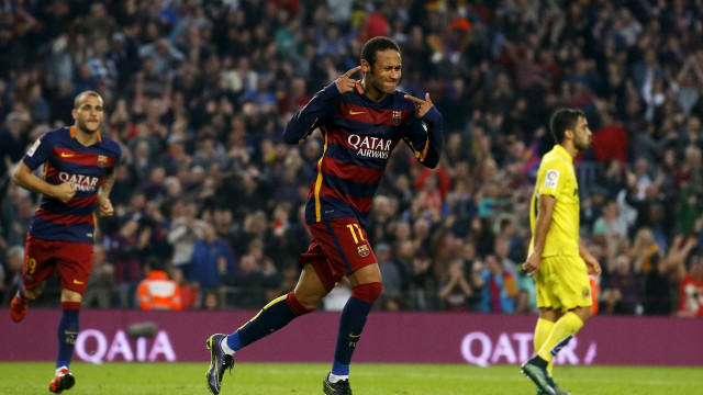 No Barça e na seleção, Neymar passa de 
artilheiro a 'garçom'