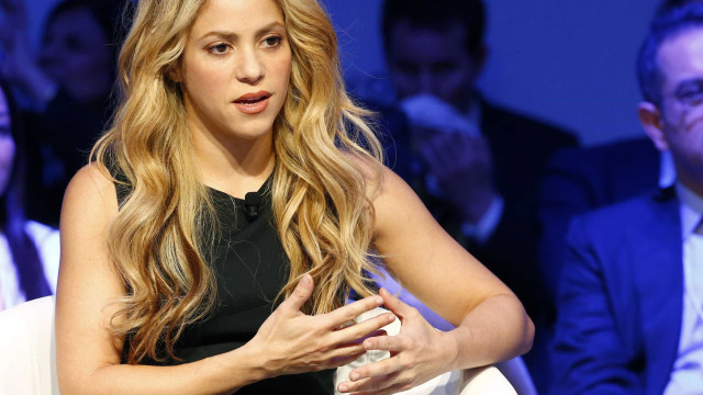 Shakira é acusada de plágio em
hit vencedor de Grammy latino