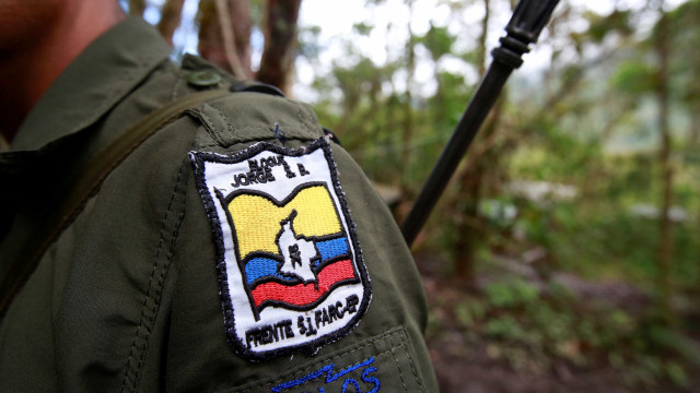 Colômbia vive dia histórico com deposição 
de armas das Farc