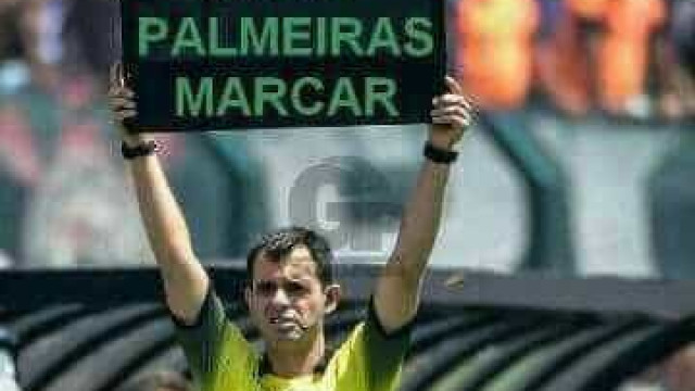 Web não perdoa o 'super acréscimo' no jogo do Palmeiras; veja os memes