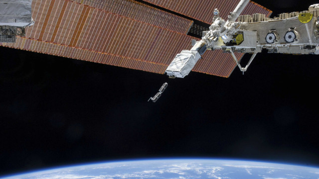 Misteriosos satélites russos 
perturbam especialistas dos EUA