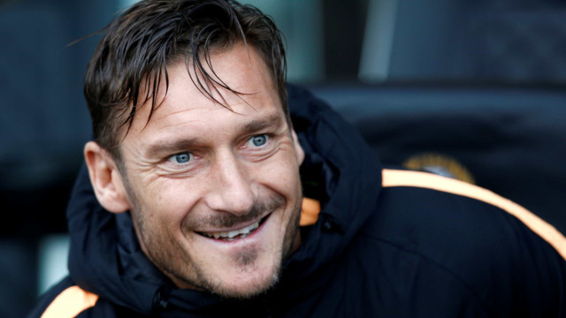 Totti confirma despedida da Roma no próximo domingo
