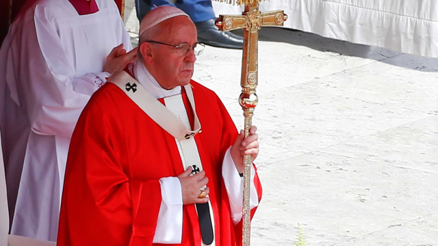 Papa dedica mensagem às
 vítimas da 'praga do terrorismo'