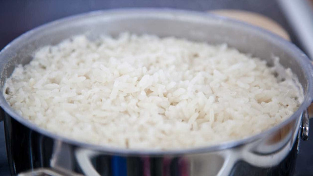 Confira 5 passos para fazer arroz de forma 
mais saudável
