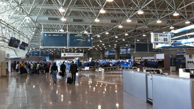 Câmara aprova MP que flexibiliza pagamento de outorga de aeroportos