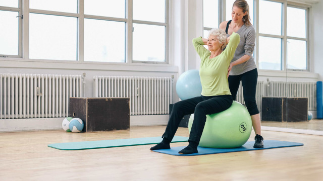 5 benefícios do Pilates para idosos