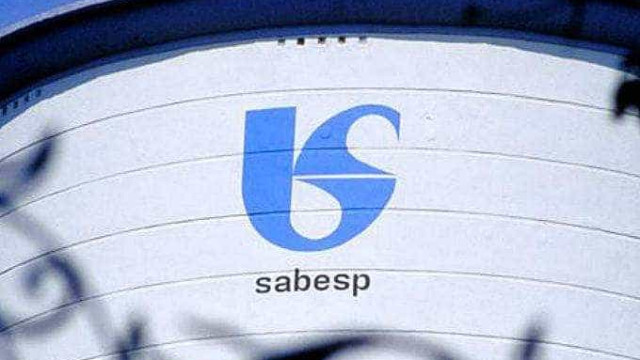 SP: adutora da Sabesp se rompe e afeta distribuição de água na zona sul
