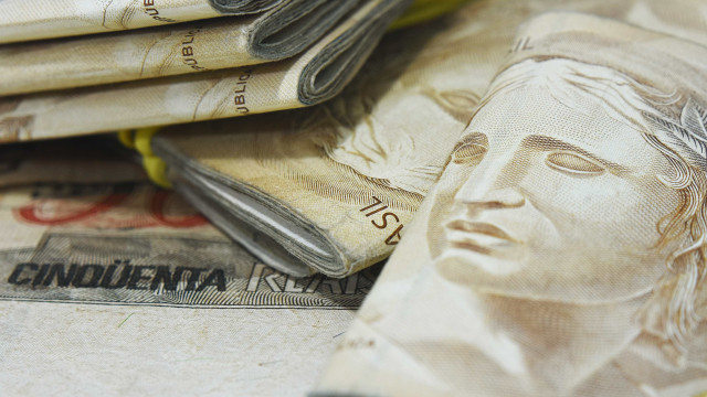 Governo libera R$ 1,7 bi do PIS/Pasep para aposentados nesta sexta