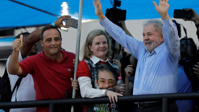 Alheio a condenação, Lula marca caravana pelos Estados do Sul