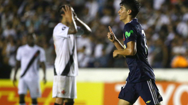Vasco perde para chilenos na estreia da fase de grupos da Libertadores