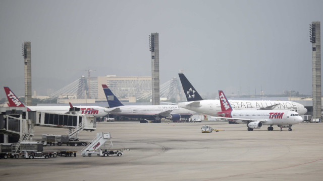 Falha em radar da Aeronáutica causa atrasos em voos no Rio