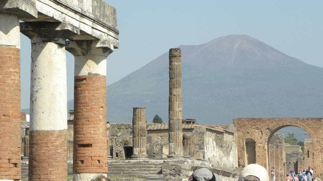 Itália usa drones e lasers para escavações em Pompeia