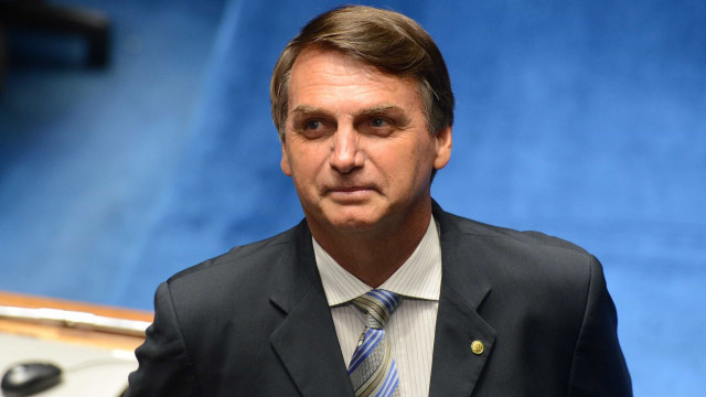 Gestão Bolsonaro propõe novo 'toma lá, dá cá'