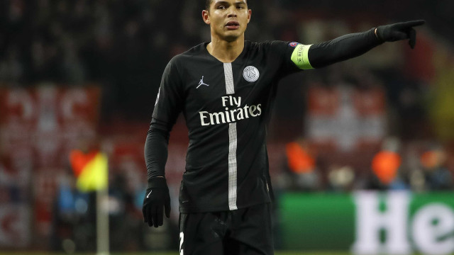 Casa de Thiago Silva em Paris é assaltada durante jogo do PSG