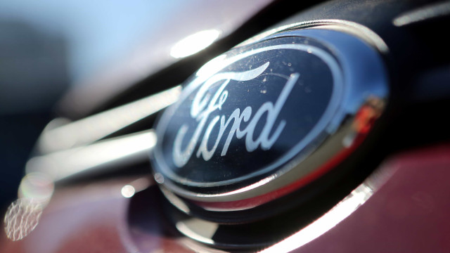 Ford tem queda na venda de veículos em novembro nos EUA
