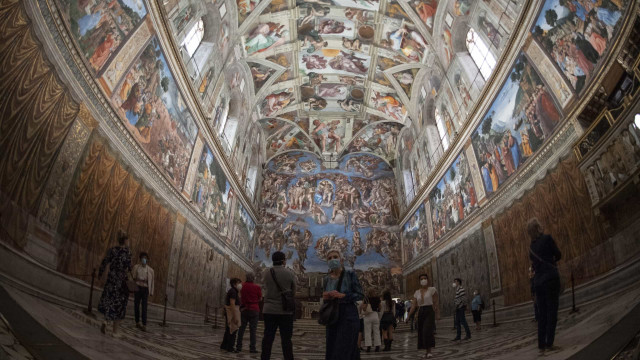 Vaticano abre museus a partir de 2.ª feira após 88 dias fechados