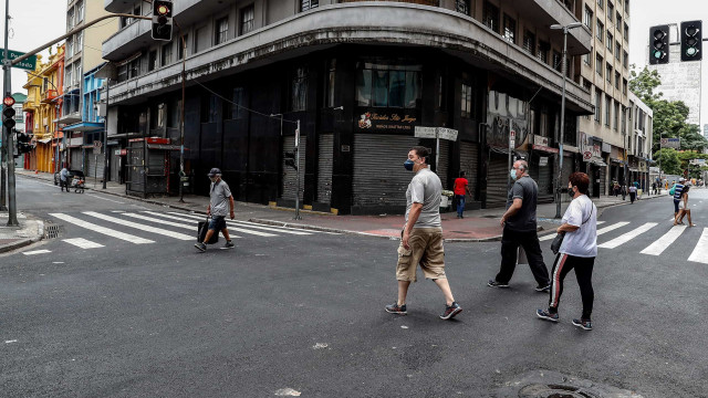 Covid-19: país registra 56,6 mil casos e 1,1 mortes em 24 horas