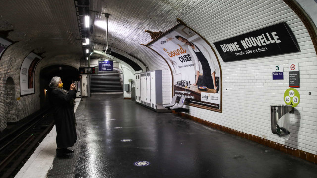 Covid-19: França registra 281 mortos devido ao vírus