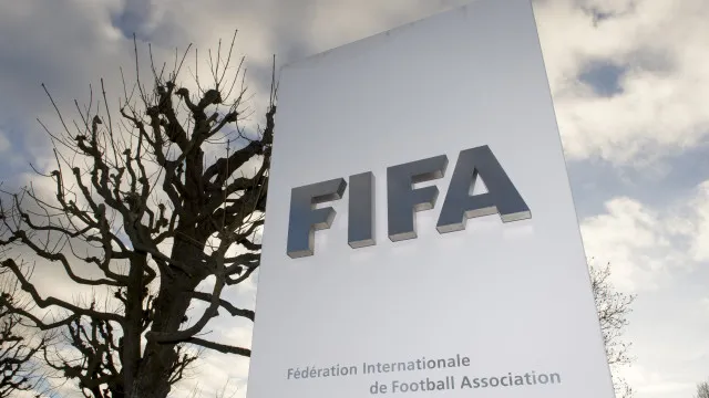 
                    Fifa é acusada na Europa por preços abusivos de ingressos da Copa
                