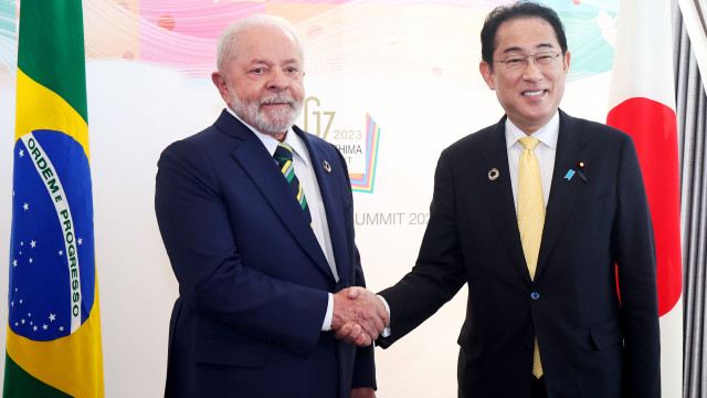 Japão promete a Lula aprovar isenção de visto de turista para brasileiros