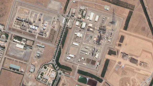 
                    Inteligência dos EUA diz que Irã não retomou programa nuclear
                