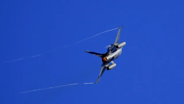 
                    Romênia abate pela primeira vez um drone sobre o seu território
                