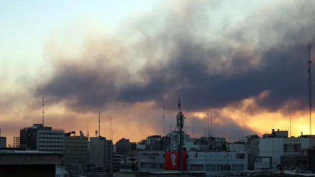 
                    Ataques de Israel e EUA atingem órgão que escolhe novo líder iraniano
                