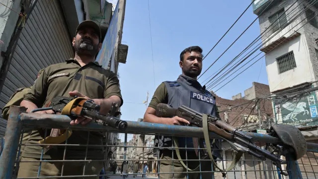 
                    Afeganistão reivindica ataque no Paquistão com 14 mortos e 11 feridos
                