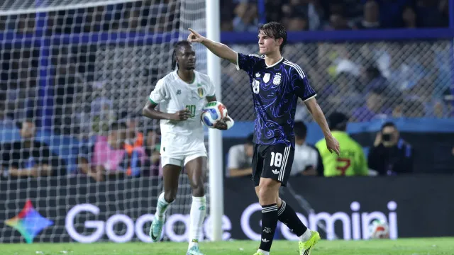 
                    Argentina bate Mauritânia em amistoso de testes antes da Copa do Mundo
                