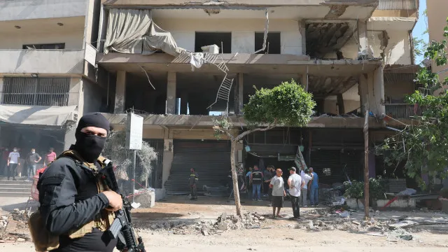 
                    Irã denuncia violações de cessar-fogo no Líbano e ameaça Israel
                