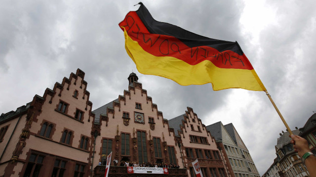 Juros dos bônus da Alemanha renovam mínimas históricas 