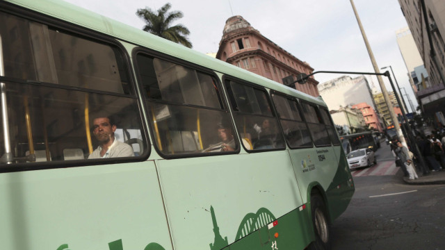 Sistema BRT da zona oeste do Rio terá dois novos veículos biarticulados