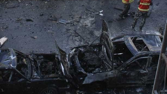 Explosão de carro-bomba na Síria deixa 17 mortos