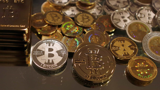Investimentos na moeda virtual Bitcoin superaram US$ 1 bilhão em 2015