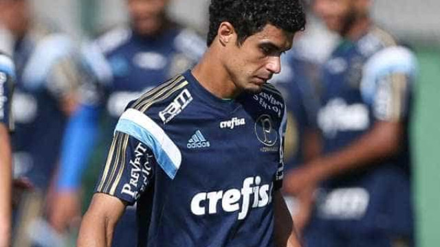 Egídio não se preocupa com chegada de Fabrício ao Palmeiras