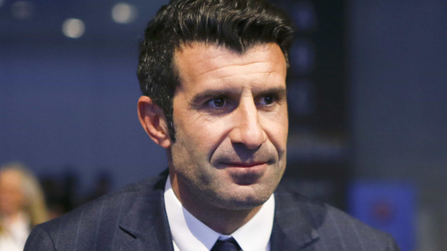 Figo defende a contratação do 'amigo' Raúl para a vaga de Zidane no Real Madrid