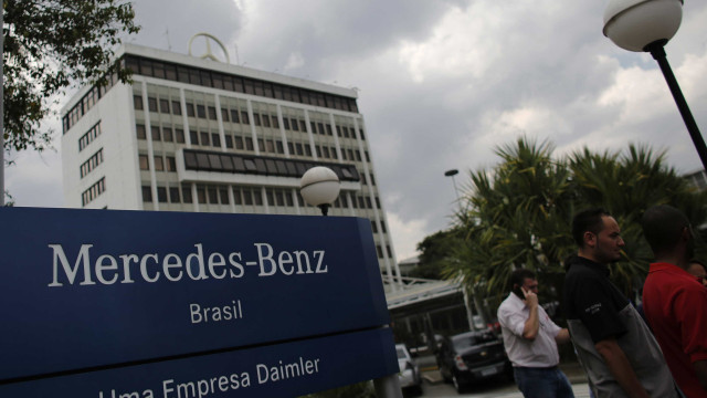 Sem atingir meta em PDV, Mercedes demite 370 funcionários em SP