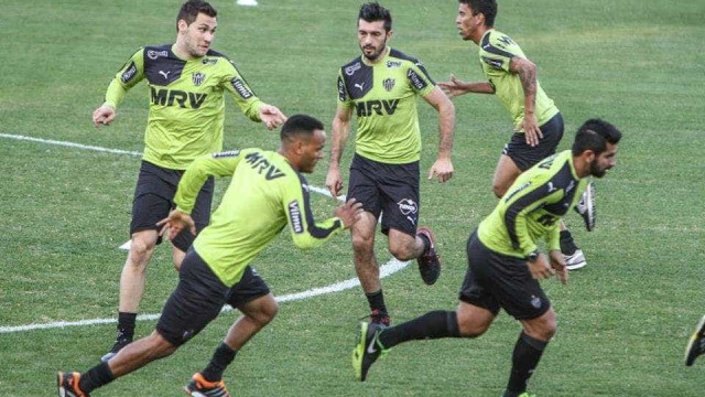 Sem Luan, elenco do Atlético-MG retoma treinos após 4 dias de folga