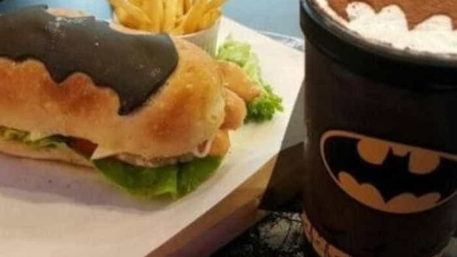 Restaurante do Batman faz sucesso na Malásia